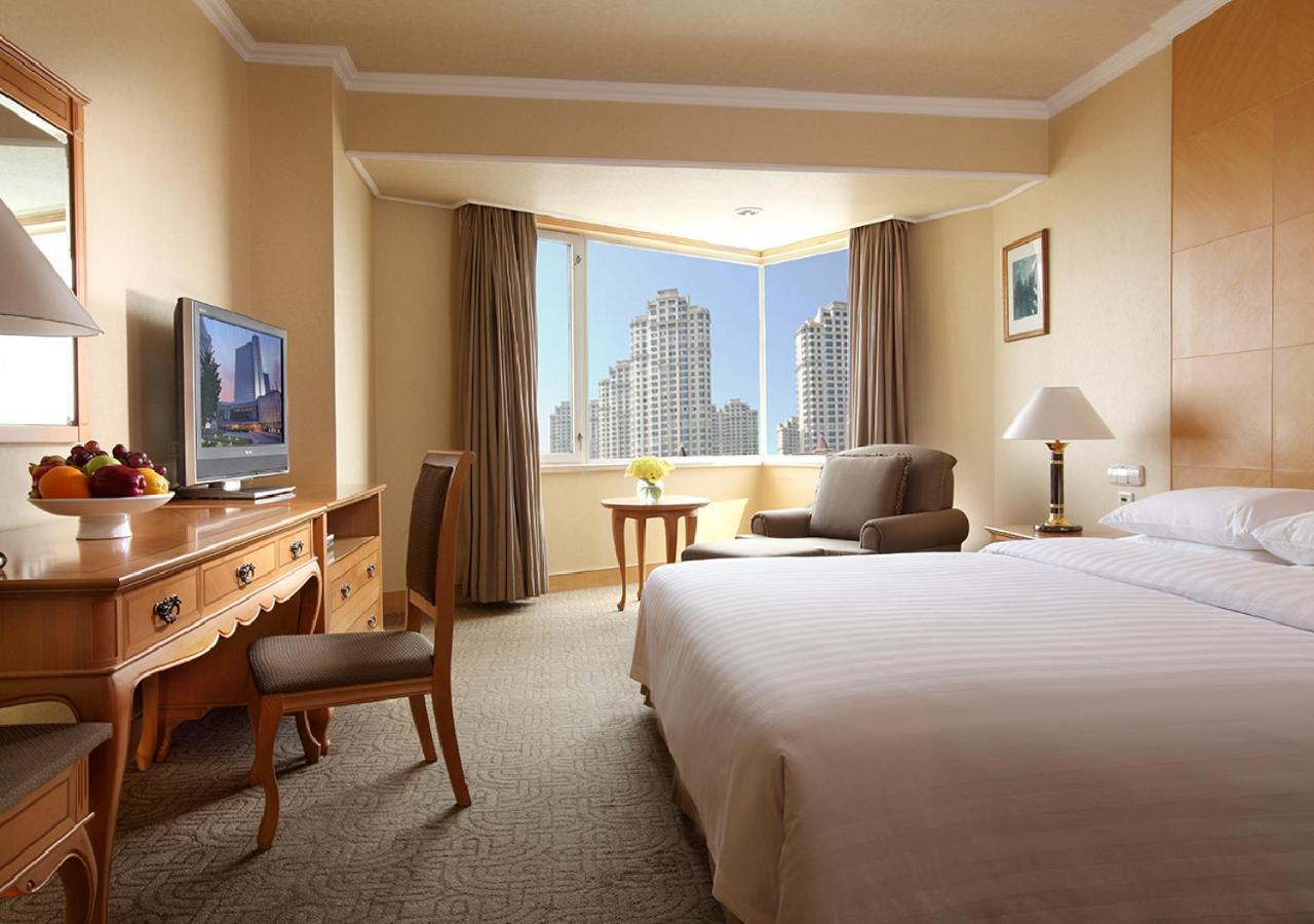 Beijing New Century Hotel Extérieur photo